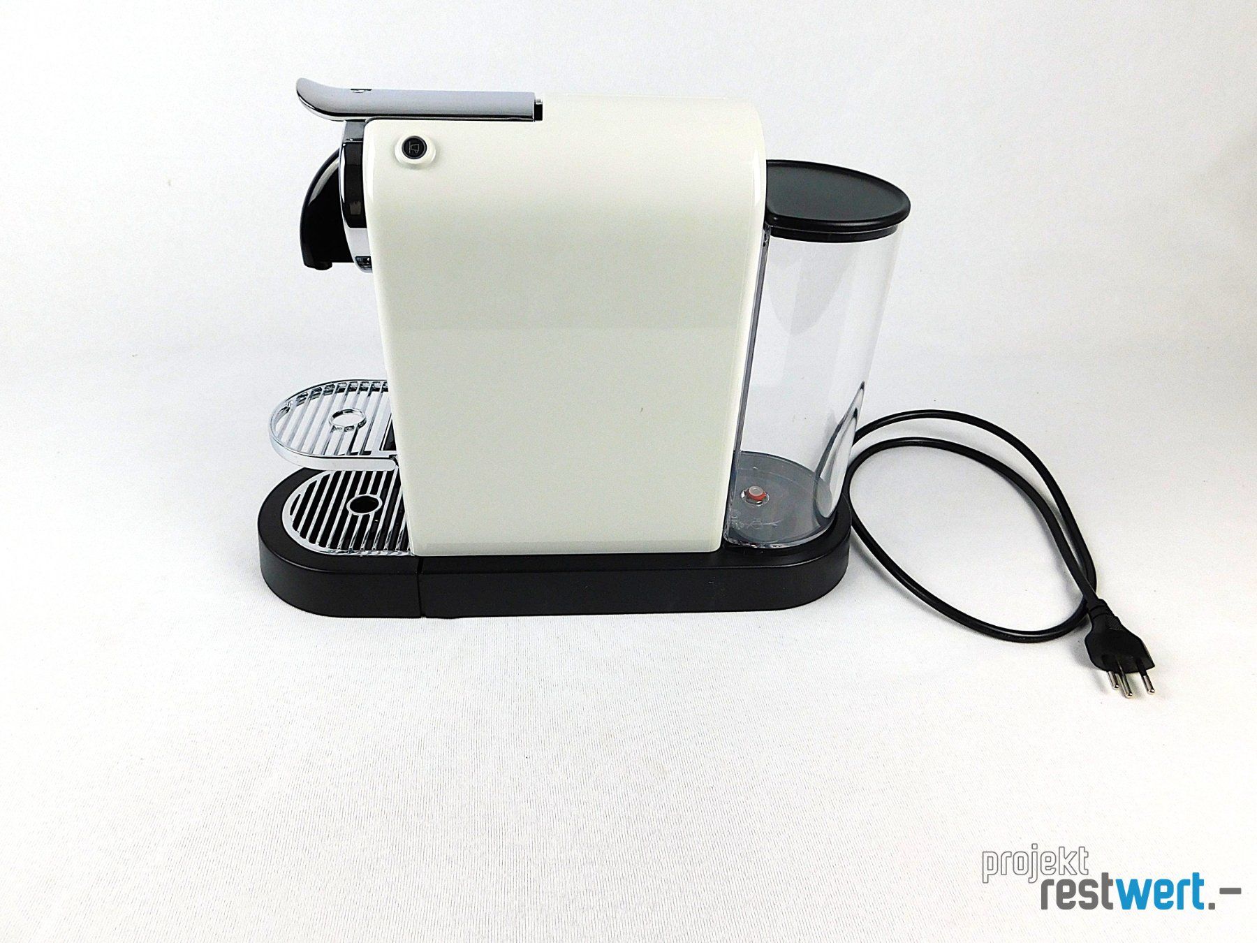Nespresso Macchine per caffè & Macchine per espresso: Kaffeemaschine von NESPRESSO – Nuovo (secondo la descrizione) da Bülach venduto da restwert_buelach 1