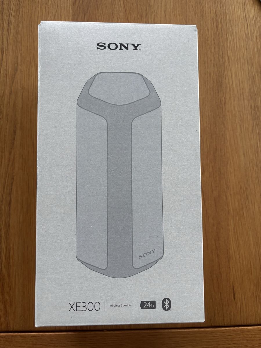 Sony Casse acustiche: Sony SRS-XE300 Wireless Speaker – Nuovo e nell'imballaggio originale da Schafisheim venduto da coregon