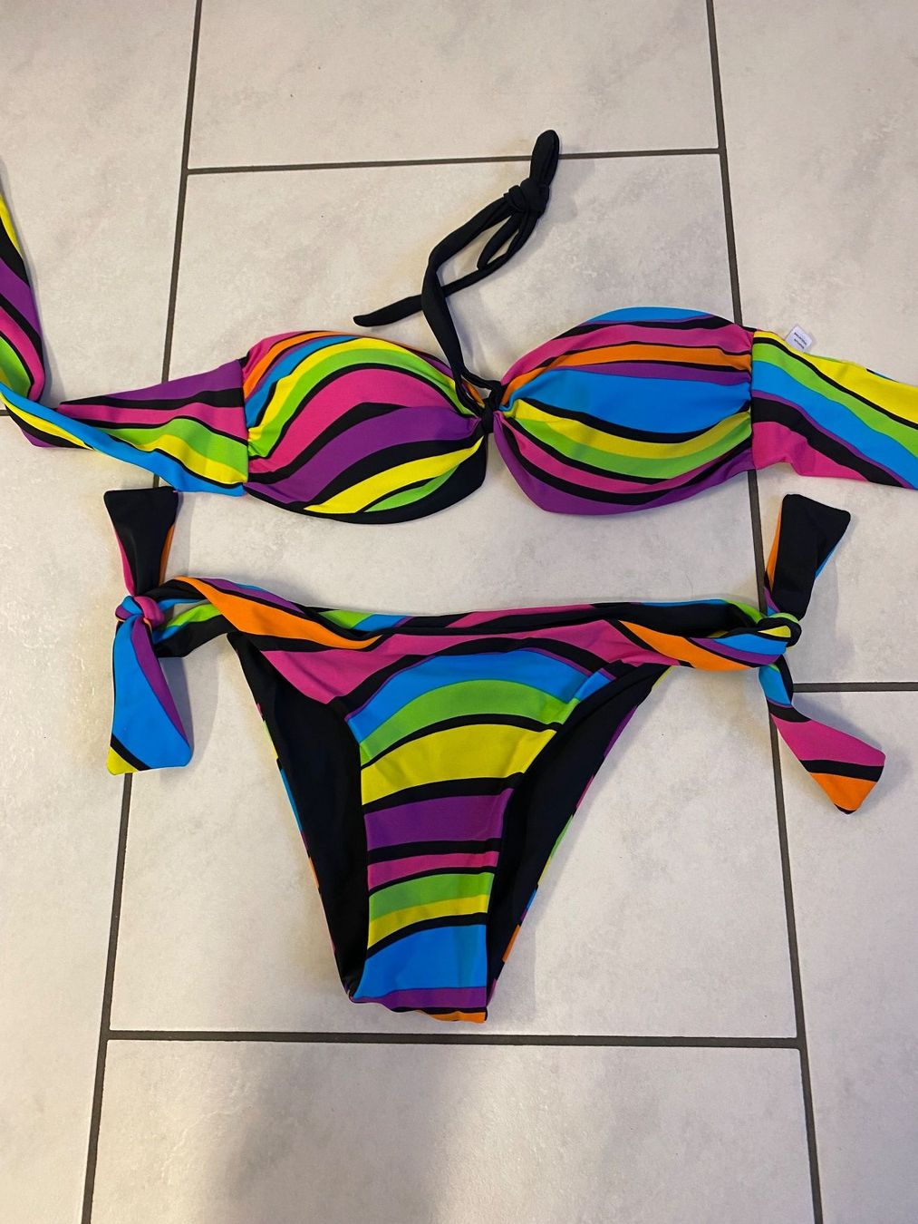 Costumi da bagno & Bikini: Wende Bikini Rae - Multicolor - Grösse ca. S – Usato da Eschenbach SG venduto da Peachick 3