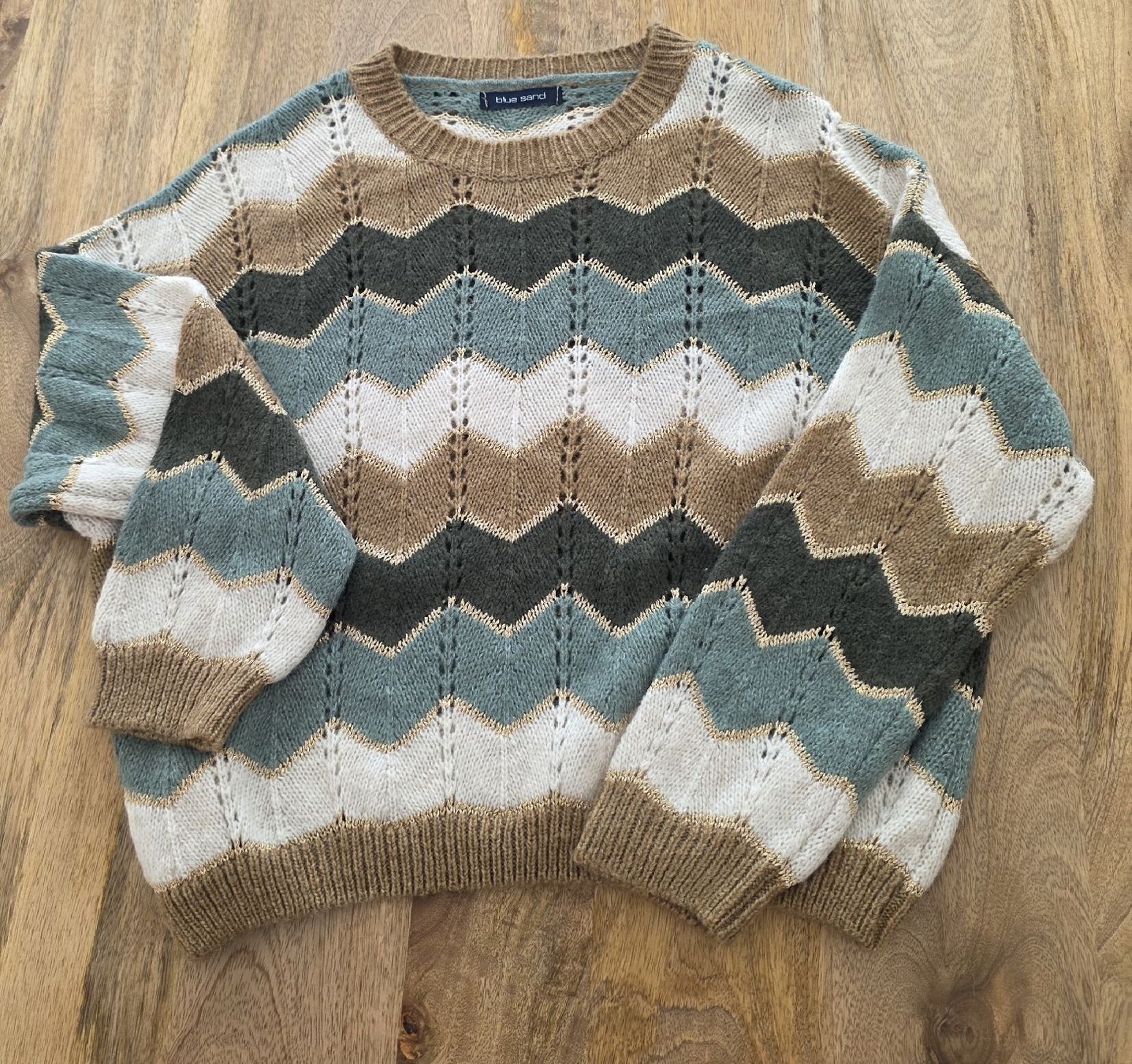 Maglioni & Felpe: Pullover im Zickzack-Design, Gr. M/L, warm & chic  – Nuovo (secondo la descrizione) da Rheinsulz venduto da Gilea 6