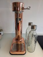 Soodastream aarke Kupfer mit 2 Glasflaschen