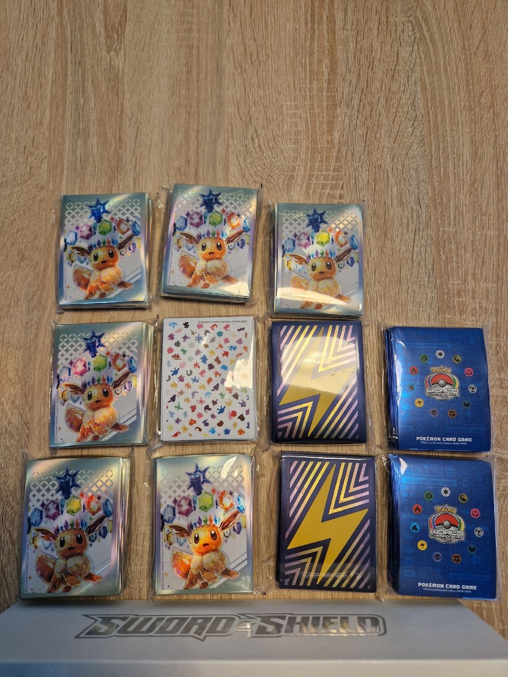 Pokémon Carte collezionabili: 🔥Charizard UPC Leer mit Bulk, Sleeves etc – Usato da Altendorf venduto da flo_7bp5 2