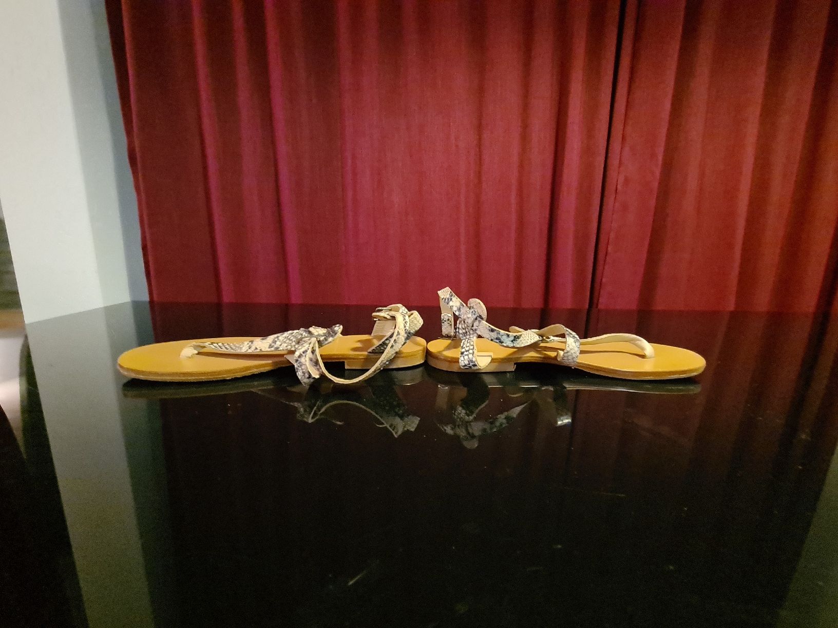 Massimo Dutti Scarpe da donna: Massimo Dutti Sandalen Gr 38 – Usato da Kloten venduto da Kri23 5