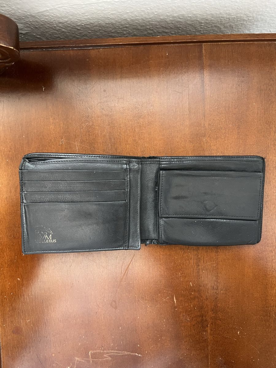 Maison Mollerus Brieftaschen: Mollerus Portemonai – Gebraucht aus Merenschwand von lar_pt7x 2