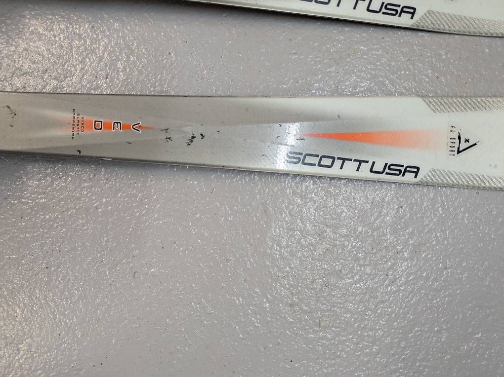 Scott Sci: Ski de randonnée, Tourenski Scott – Usato da Couvet venduto da nicolas30 1