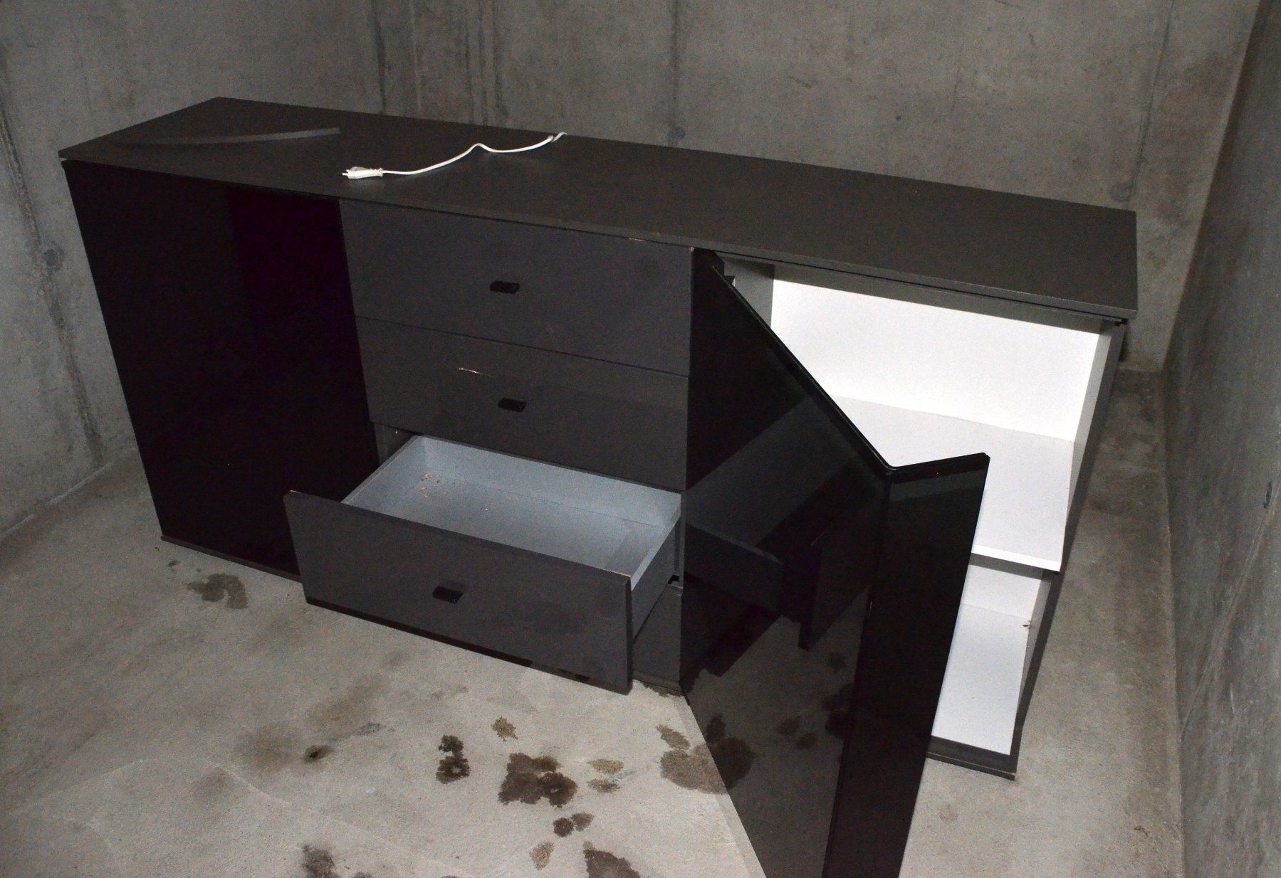 Mobili TV: Schönes TV-Möbel / Sideboard – Usato da Wallenwil venduto da Sonic36 4