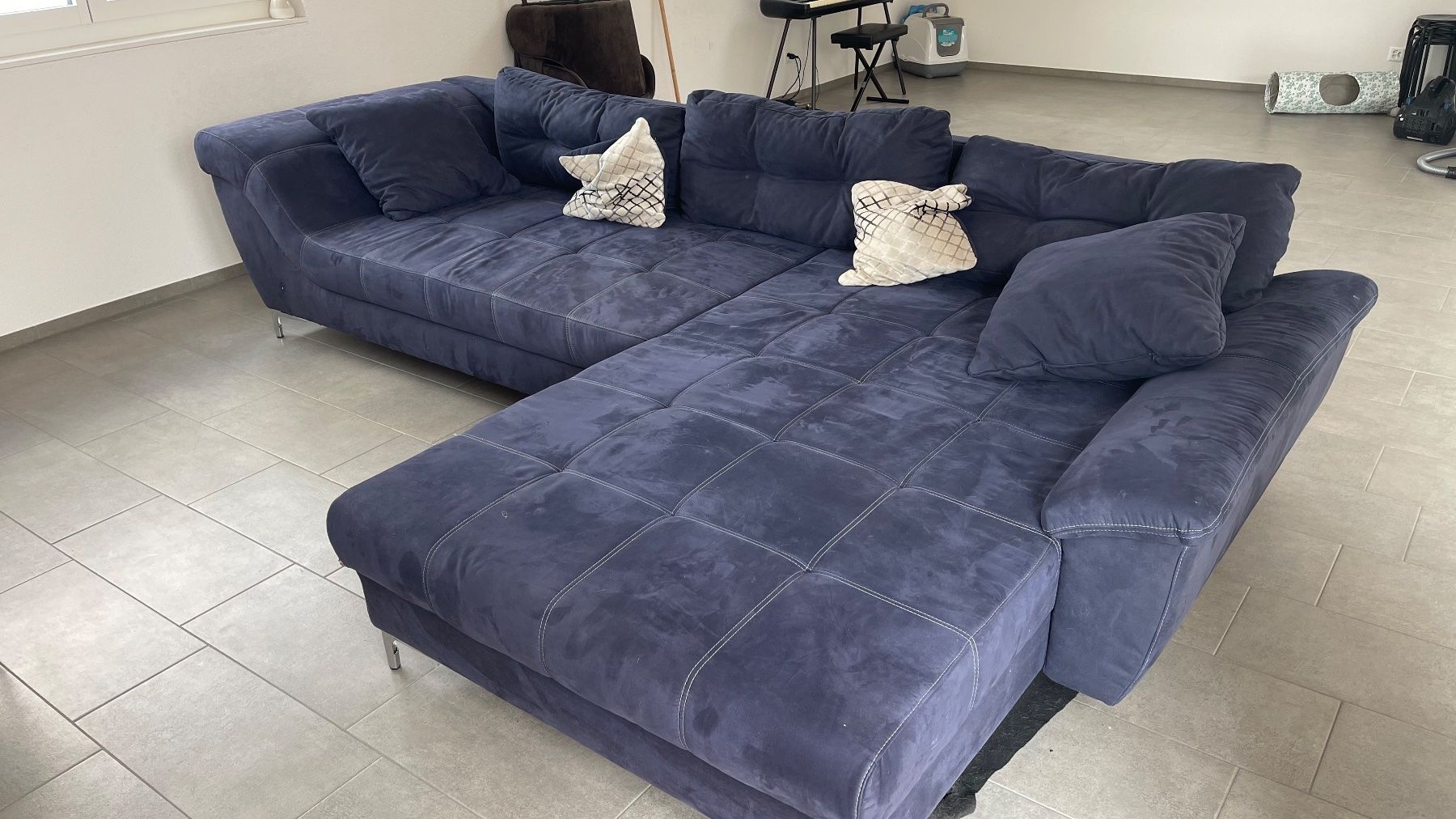Sofas: Grosses Ecksofa blau gebraucht – D'occasion à Möriken AG par JasonAveiro 1