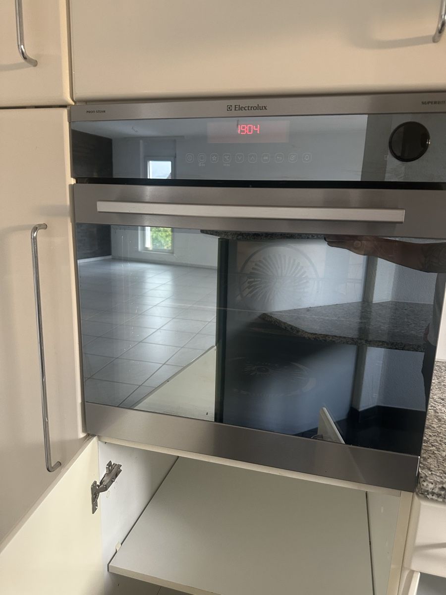 Komplettküchen: Küche mit Elektrogeräte – Gebraucht aus Subingen von azndr3am3r 1