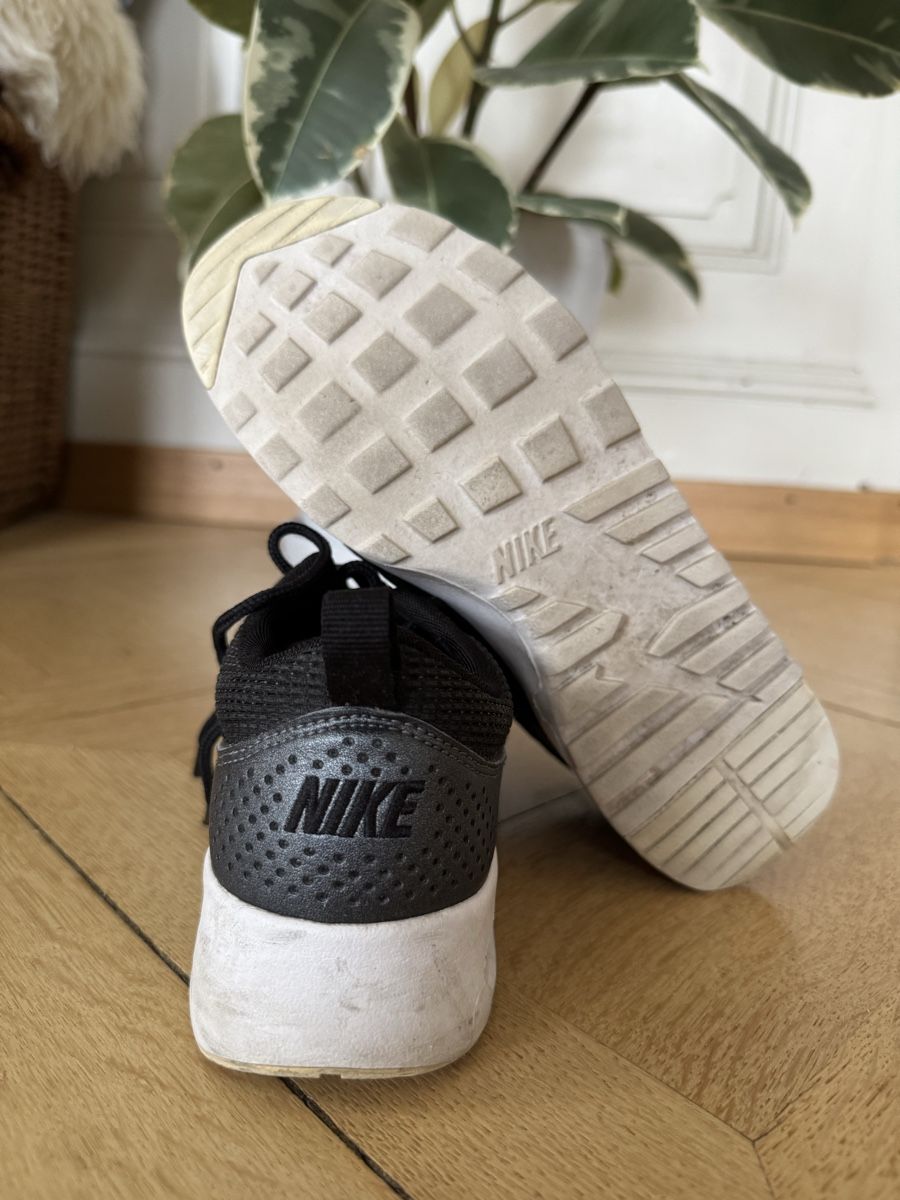 Nike Damenschuhe: NIKE AIR MAX THEA Black Women – Gebraucht aus Bern von Jasminp90 2