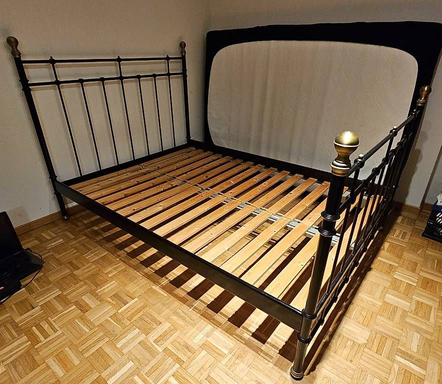 Betten: Zeitloses Bett 140x200 – Gebraucht aus Morschach von hof_kp5g