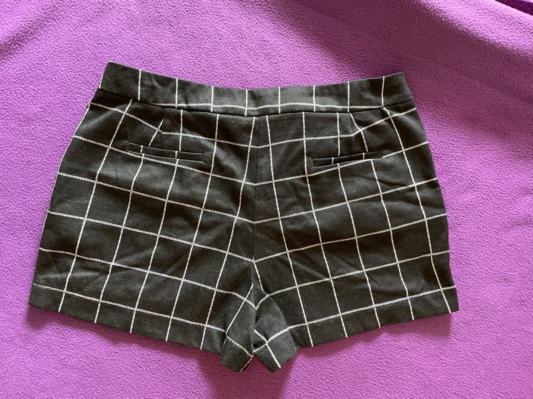 Pantaloni: Kurzhose elegant – Usato da Rüfenacht BE venduto da Edinas_shop 2