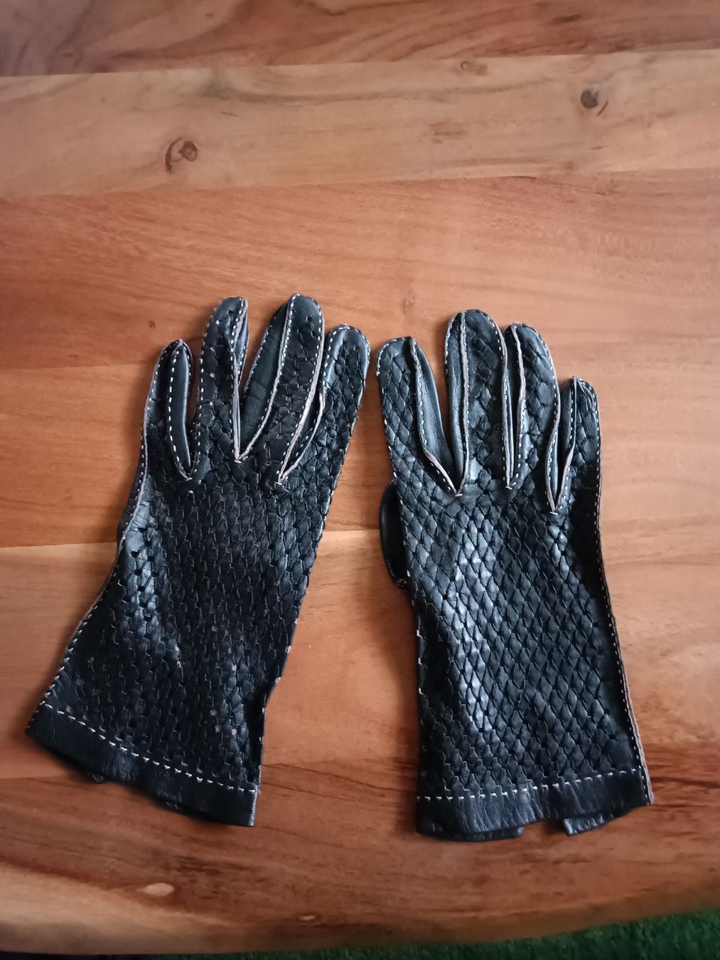 Guanti & manicotti: Leder Handschuhe  Gr.S – Usato da Sünikon venduto da alexa_art