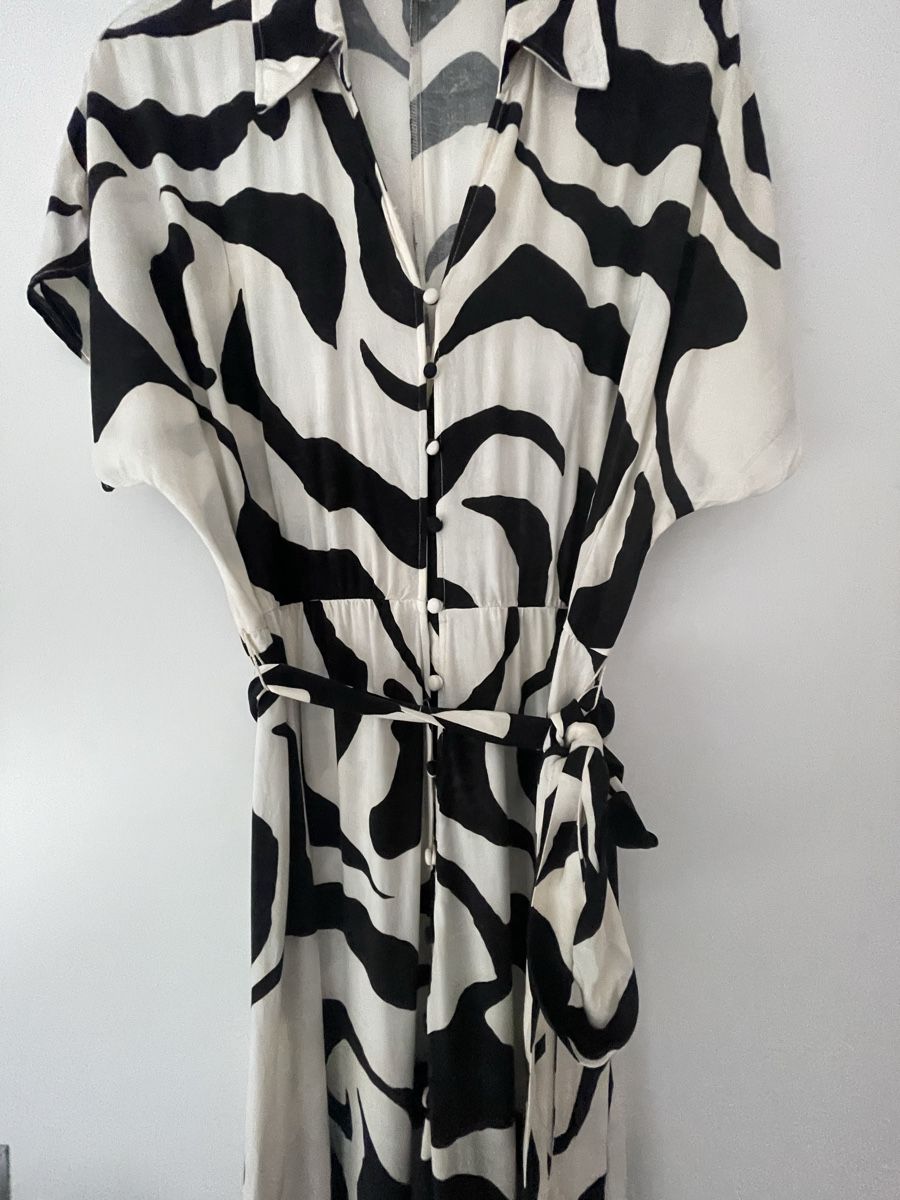Vestiti: Damenkleid Gr L – Usato da Rüti ZH venduto da kar_xx9l 1