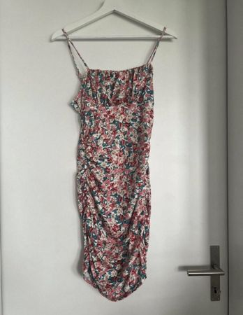 KLEID MIT RAFFUNG UNGETRAGEN GRÖSSE S