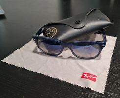 Ray Ban 2132 New Wayfarer