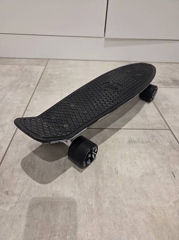 Skateboards: Slide Skateboard 22 Zoll – Usato da Volketswil venduto da zacki09 2
