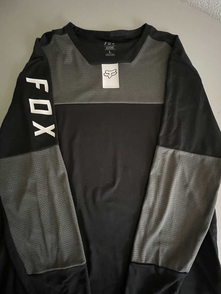 Fox Leibchen & Hosen: Fox Bike Jersey – Gebraucht aus Dallenwil von mat_j5l9 4