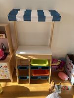 Kinder Marktstand