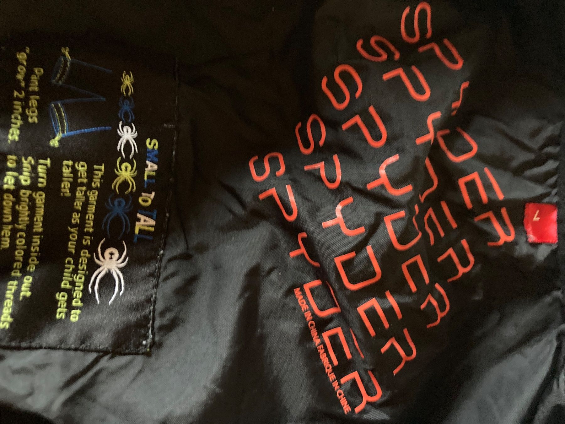 Spyder Pantaloni: Pantalon de ski Spyder 7 ans – Usato da Monts-de-Corsier venduto da Lunanoel 1