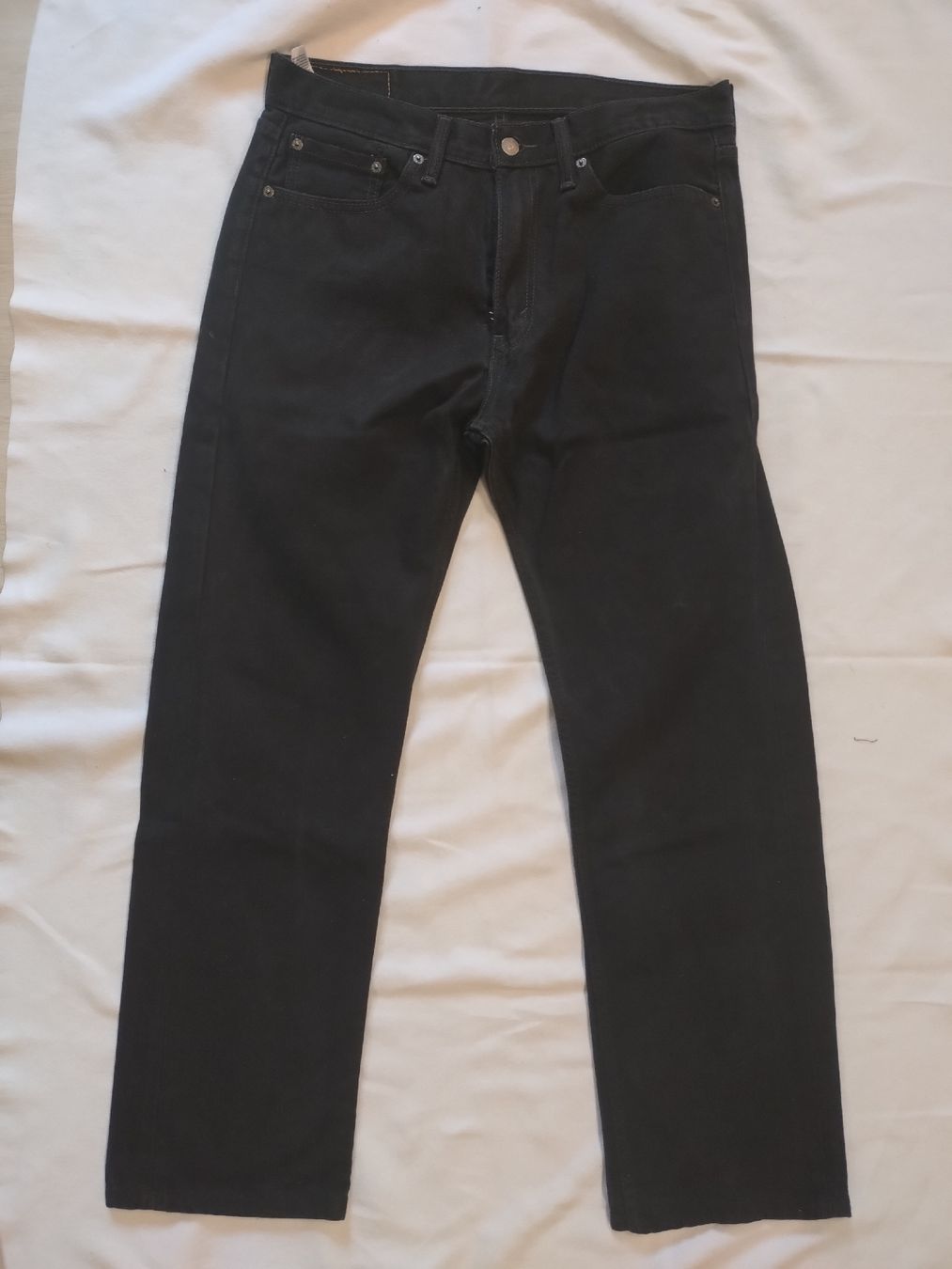 Levi's Jeans: Jean Levi's 505 noir W33 L34 – Usato da Farvagny-le-Grand venduto da LaCaverne
