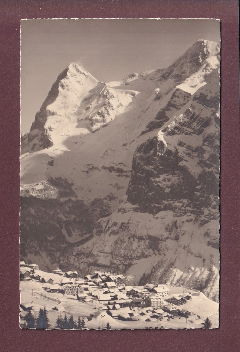 Cartoline postali: MÜRREN - Eiger - Mönch - 1936 E. Gyger // Eckbug // – Usato da Pully venduto da nicecards