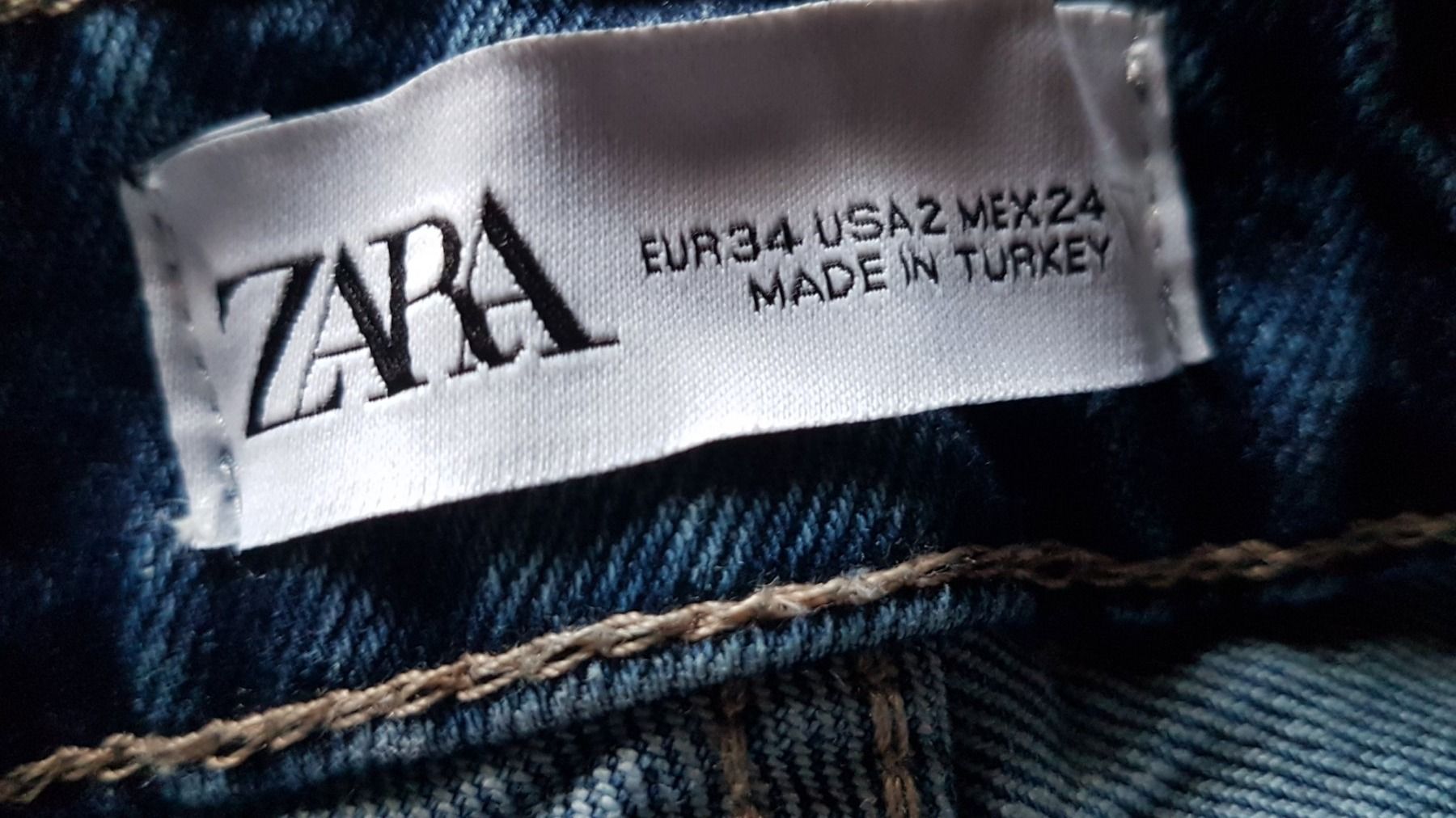 Zara Jeans: Pantalon jeans taille 34 marque Zara – Usato da Villiers venduto da san_jn5w 2