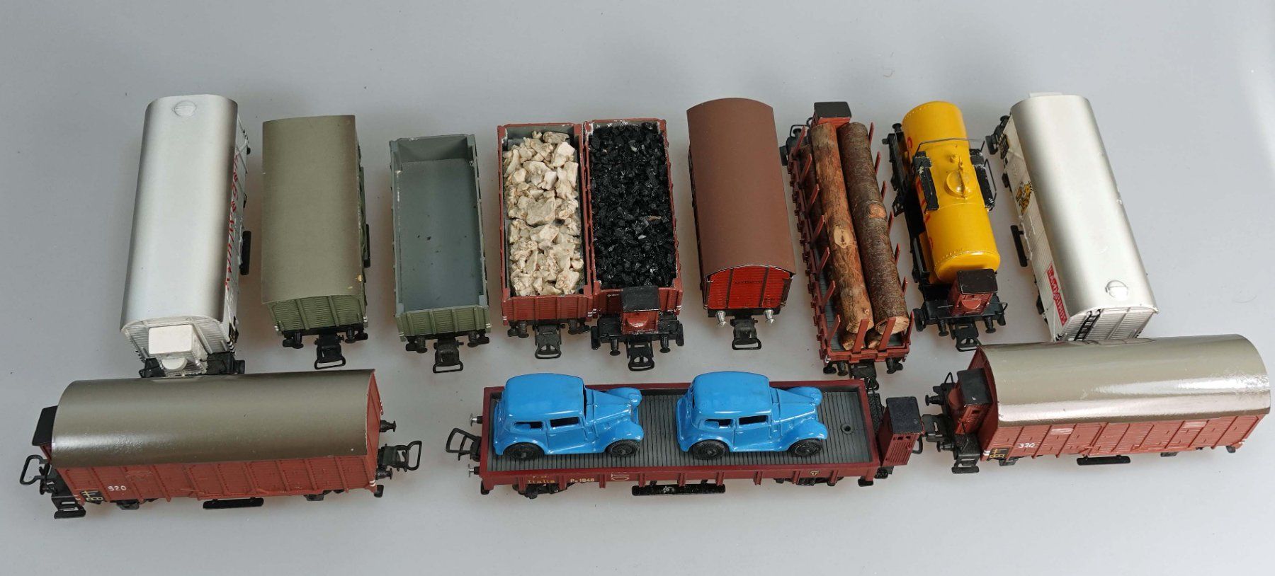Märklin Modellini di ferrovie: Märklin Güterwagen – Usato da Niederglatt ZH venduto da bego8172 6