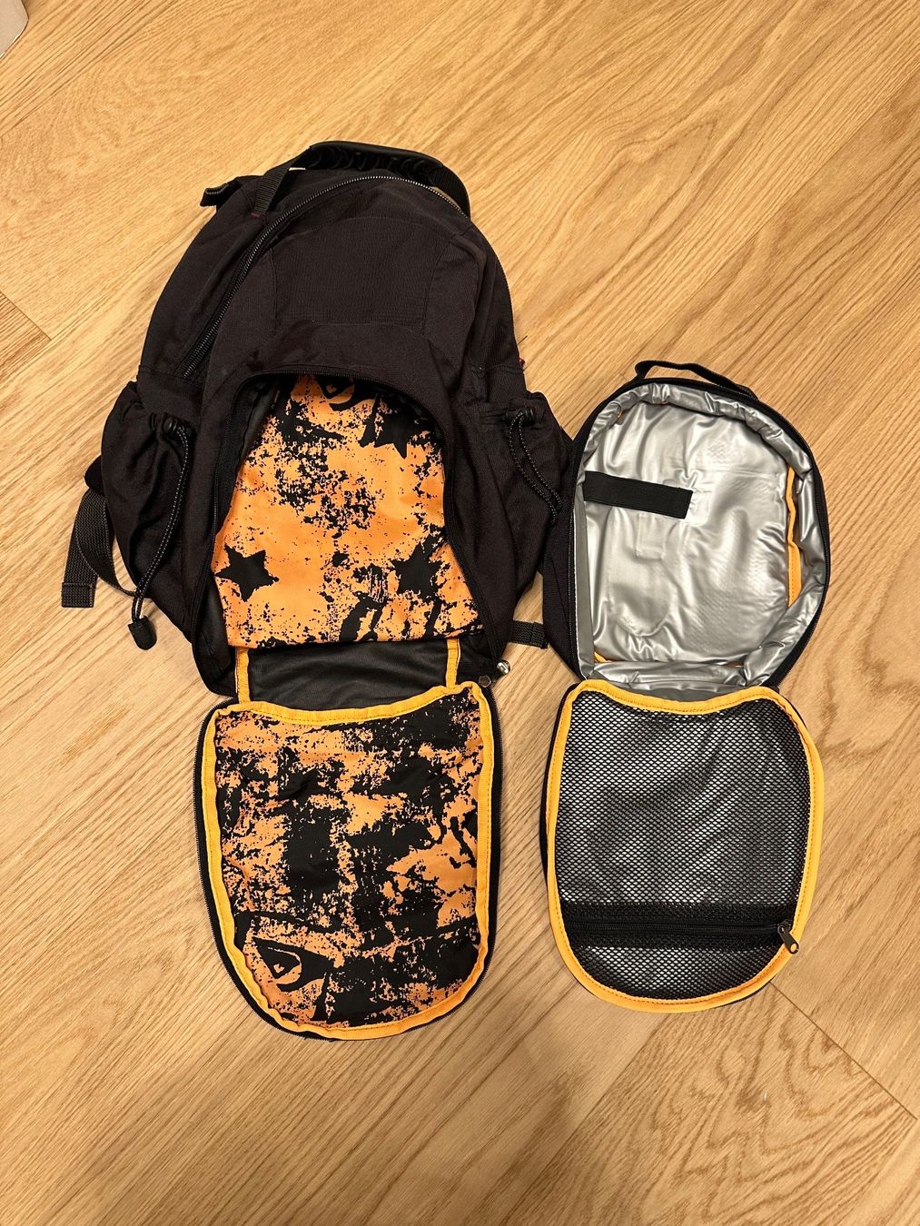 Quiksilver Zaini: Quicksilver Rucksack mit Lunchkühltasche – Usato da Hergiswil NW venduto da Labello01 1
