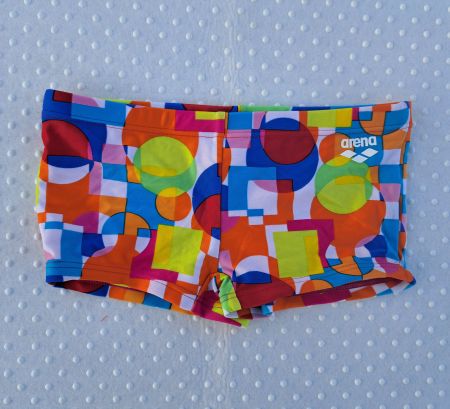 Neu! Bunte Arena Badehose Gr. 140 NP: Fr. 39.90