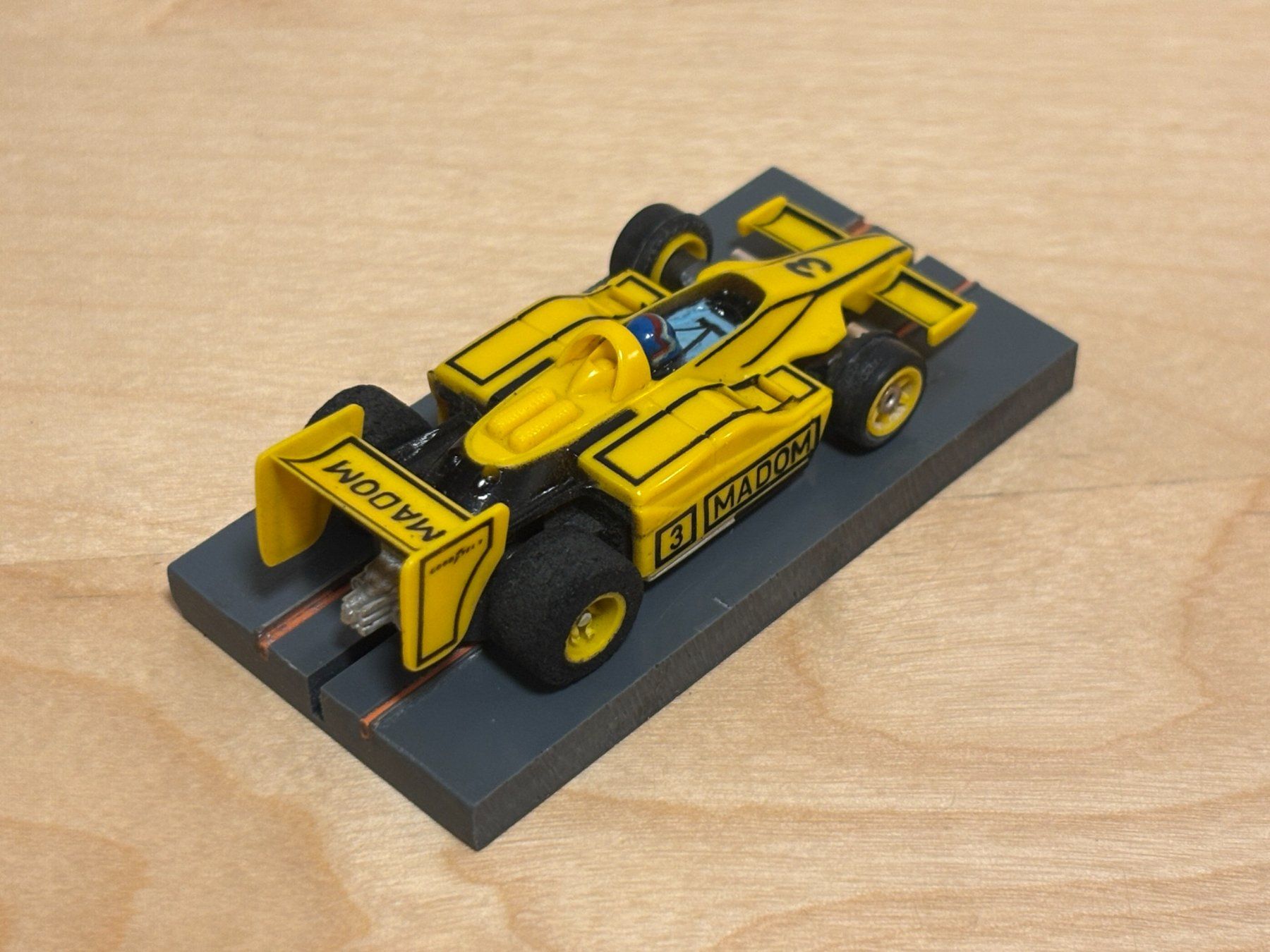 Faller Piste: Faller/Aurora AFX G+Plus Lotus "Madom" mit Box – Nuovo (secondo la descrizione) da Bülach venduto da h0slotch 5