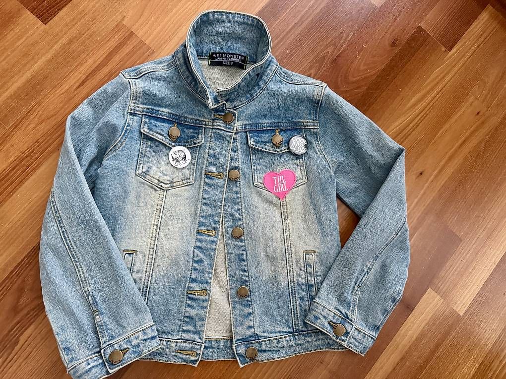 Giacche & Cappotti: Jeansjacke Mädchen Gr. 128 – Usato da Rorschacherberg venduto da Anja_T. 1