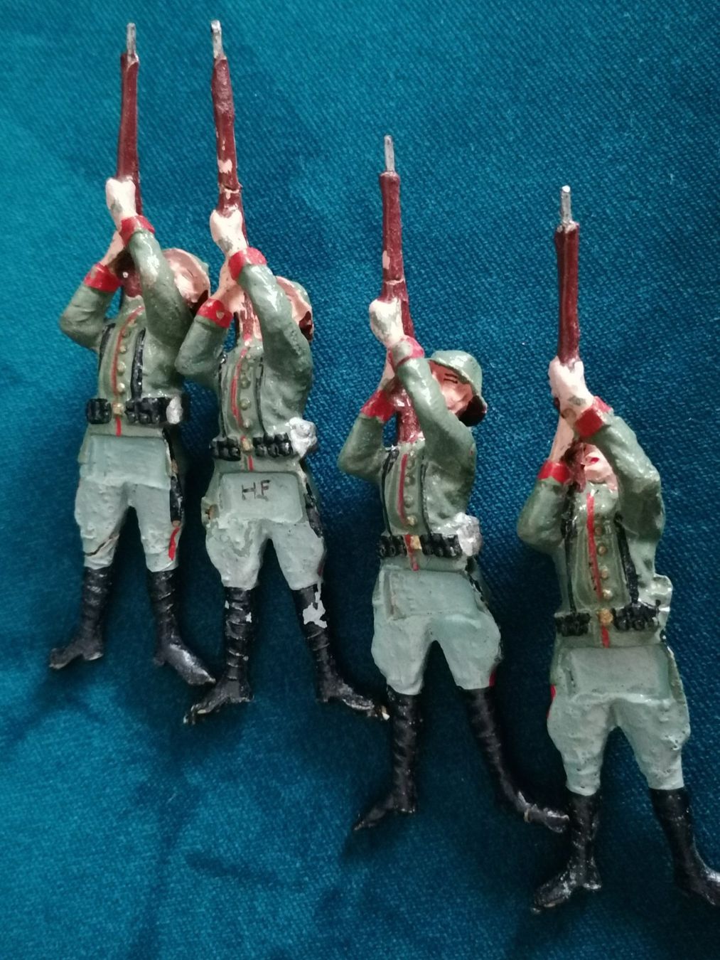 Elastolin Giocattoli: Elastolin Soldaten - 4 Stk. – Usato da Basel venduto da vintagecollector 3