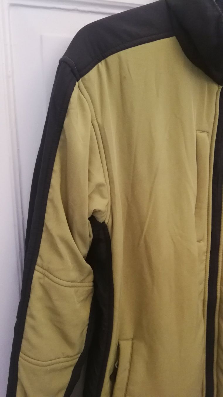 Jacken: Damen Sportjacke Winter Gr42 – Gebraucht aus Zürich von laude 1