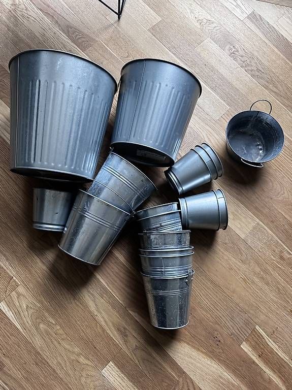 Ikea Blumentöpfe: Metaltöpfe – Gebraucht aus Zürich von Barbora.Ko