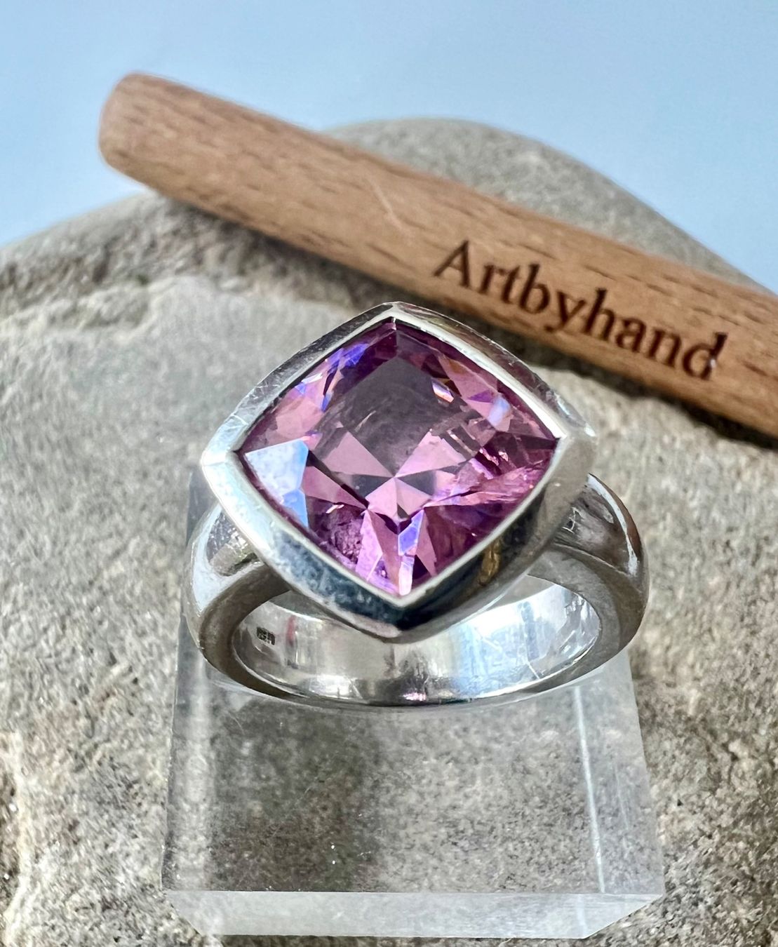 Anelli: Farbspiel: Silberring 925 mit grossem, facettiertem Amethyst – Usato da Ruswil venduto da artbyhand 5