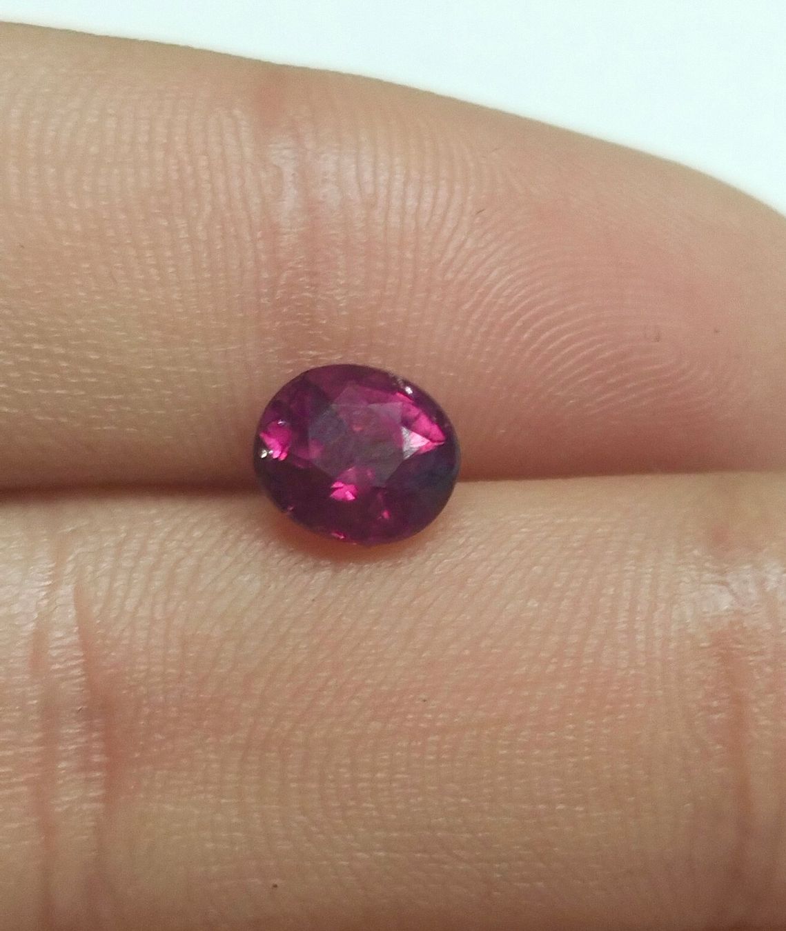 Pietre preziose: Garnet - 1.30cts - Madagascar – Nuovo (secondo la descrizione) da Inden venduto da Eduardo883