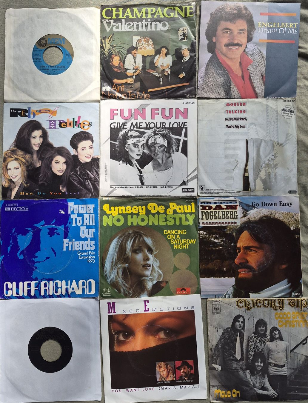 Dischi in vinile: 120 singles: Pop, rock, jazz, country,... – Usato da Onex venduto da X-Ray69 2