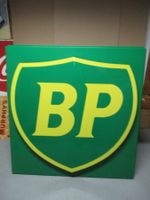 Grosses BP Tankstellenschild Plexiglas ? ca. 124 x 122 cm
