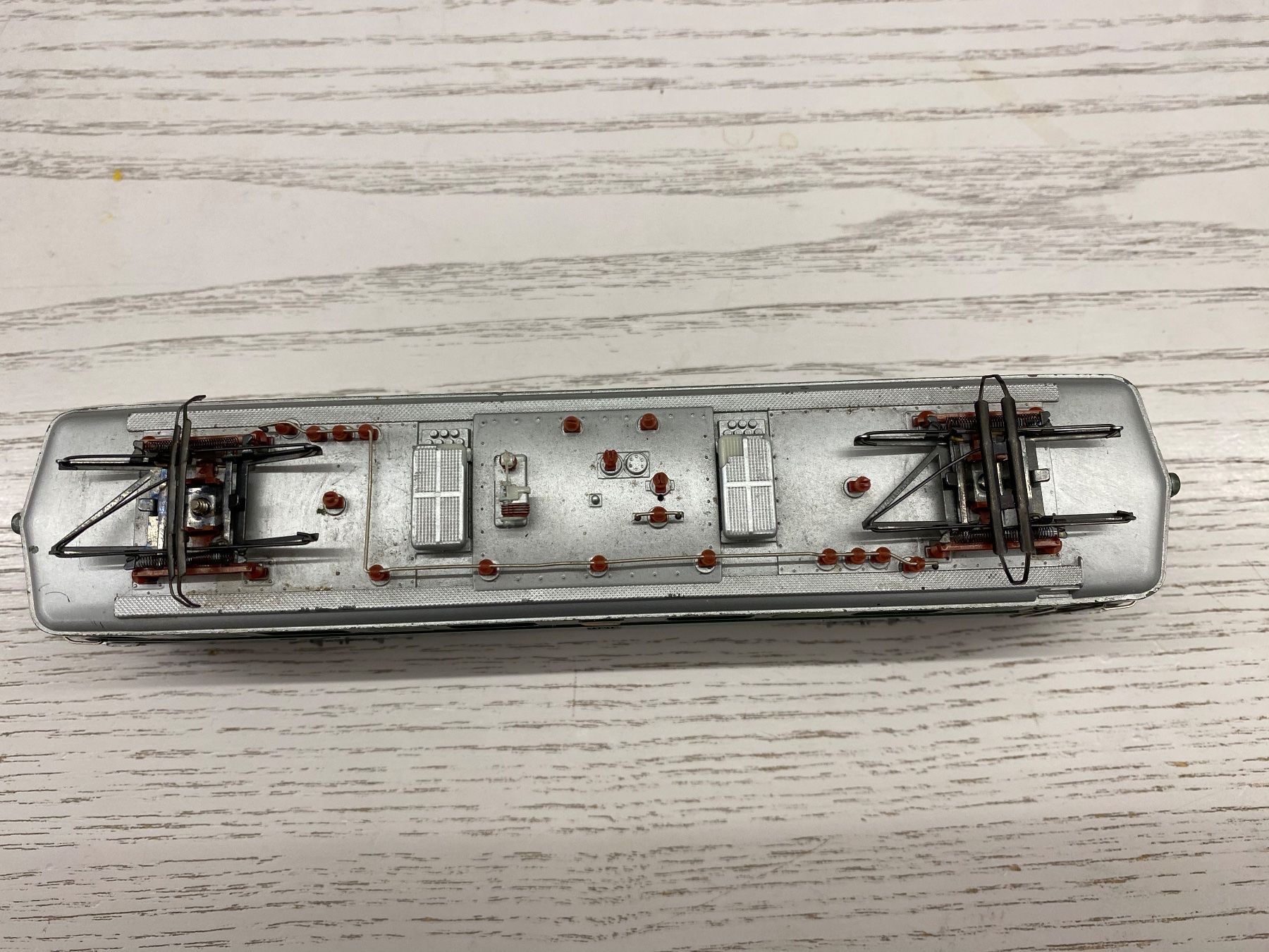 Märklin Modellini di ferrovie: Märklin 3050 SBB Ae6/6 digital – Usato da Lupsingen venduto da New-Haven 3