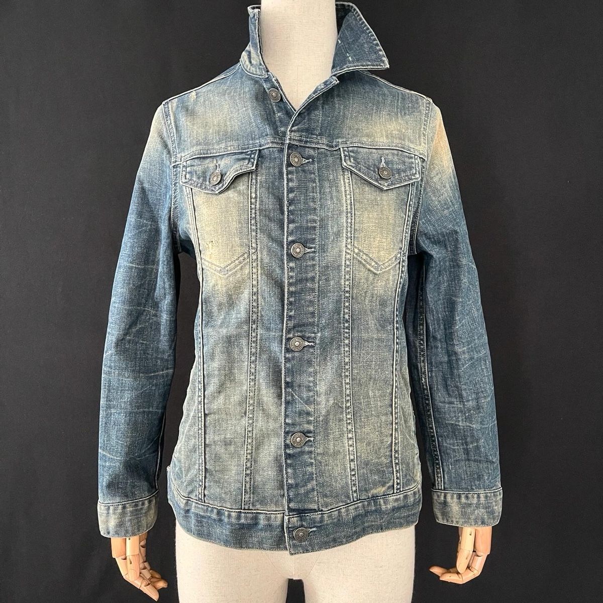 Allsaints Giacche: ALLSAINTS Denim Jacket – Nuovo (secondo la descrizione) da Emmen venduto da Avviivva_Com2023