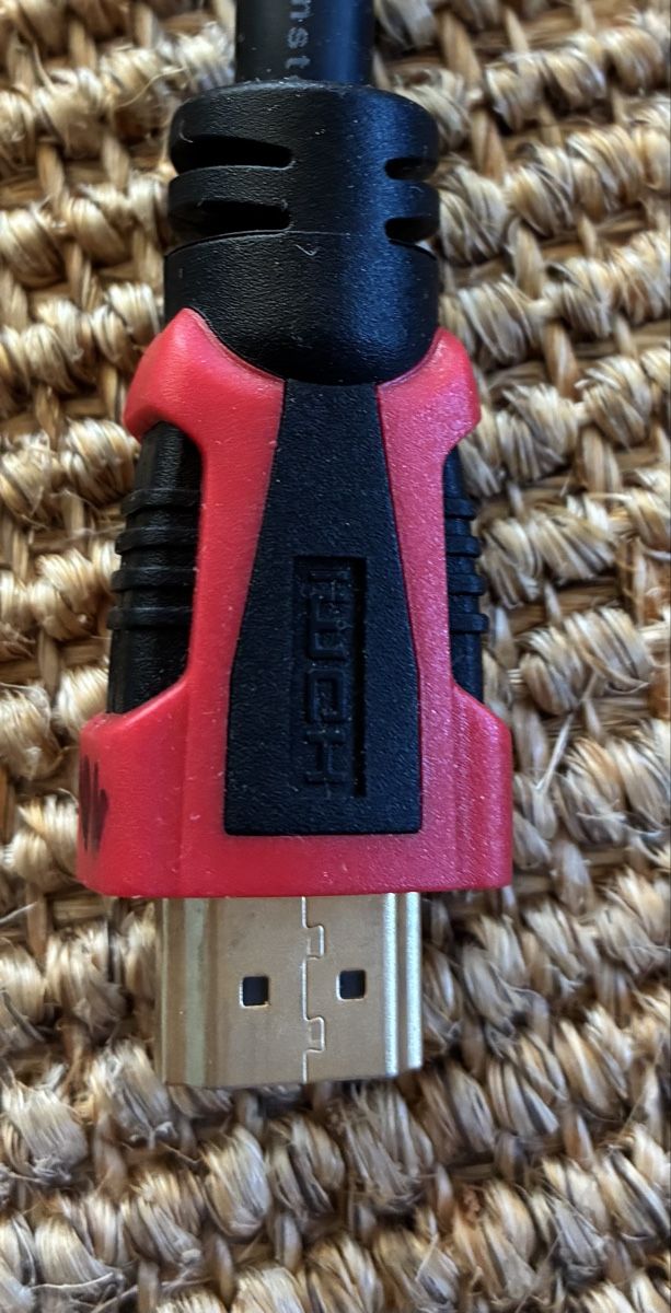 Cavi: HDMI High Speed Kabel 10m – Usato da Murten venduto da Stounine 1