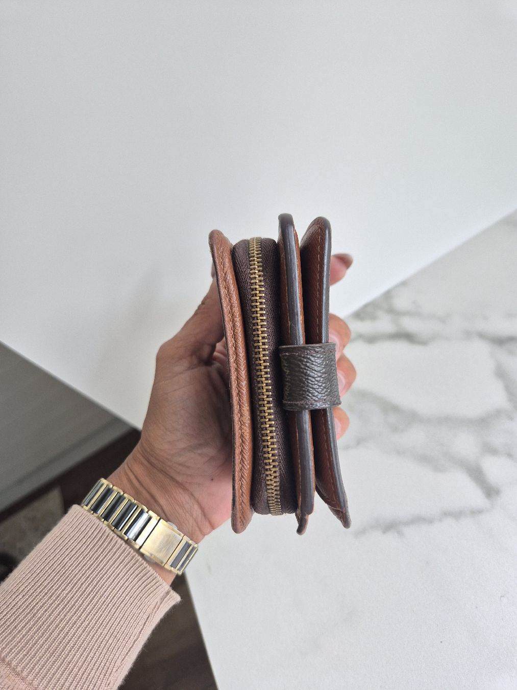 Louis Vuitton Portamonete: Louis Vuitton Portemonnaie Compact Zip Wallet – Usato da Weisslingen venduto da Airgate 2