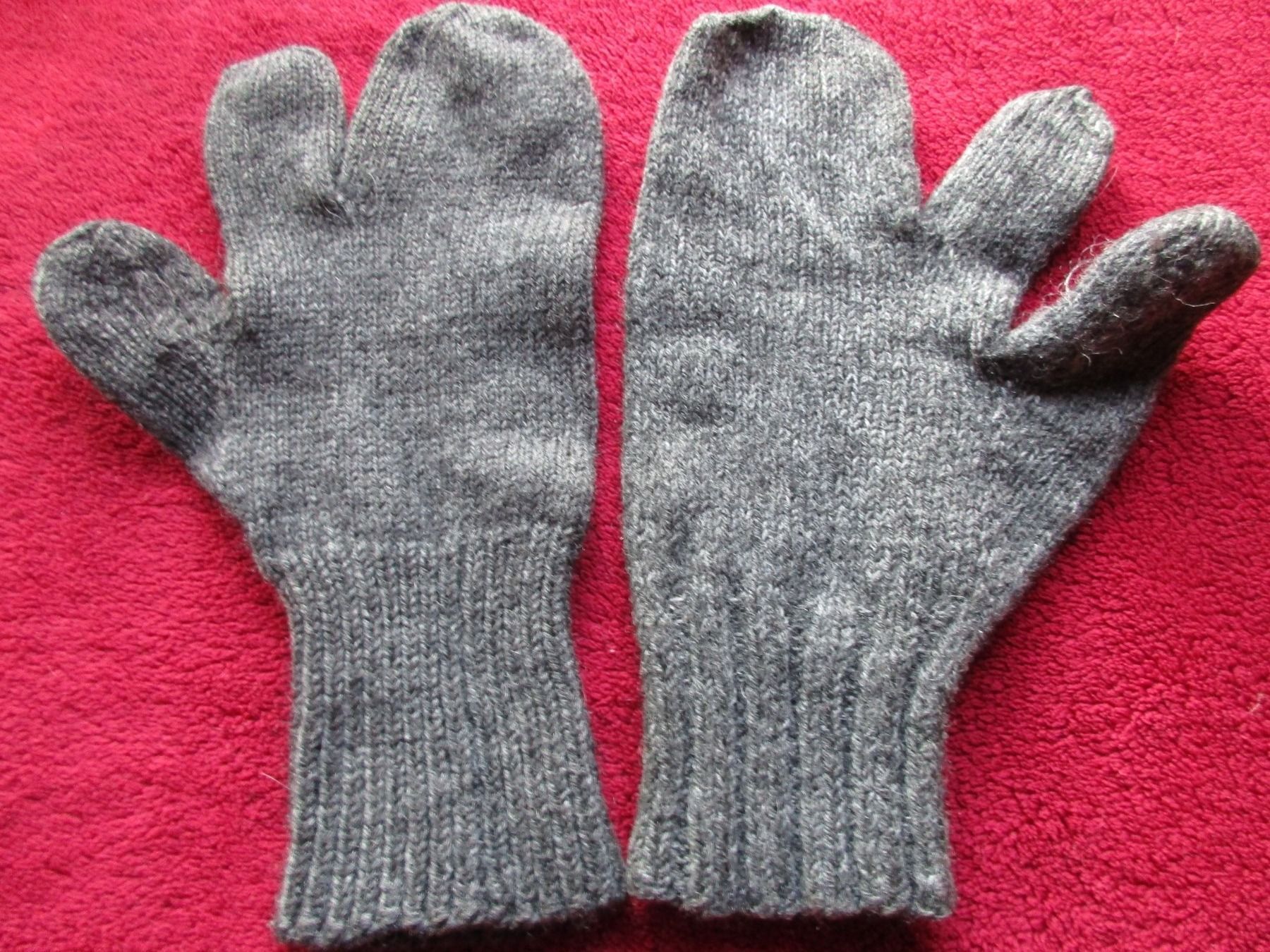 Guanti & manicotti: Handschuhe (E) – Usato da Bowil venduto da vifi01 1