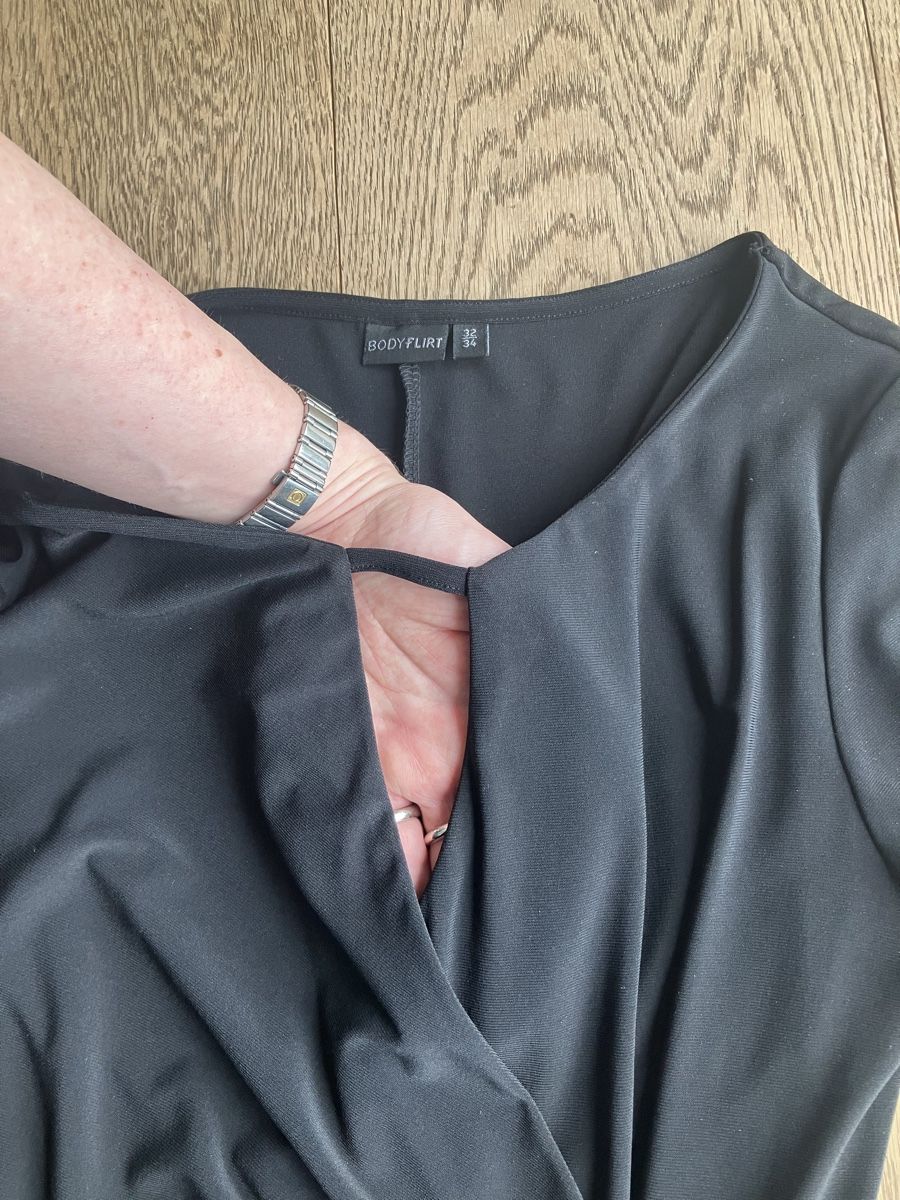 Vestiti: Schwarzes Minikleid 32/34 – Usato da Cham venduto da Liliane78 1