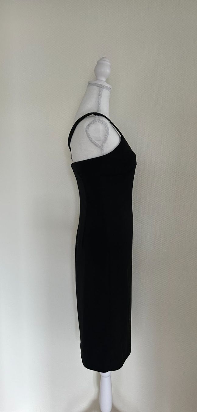 Vestiti: Elegantes, schwarzes Versace-Kleid – Usato da Zuerich venduto da HomeHaven 2