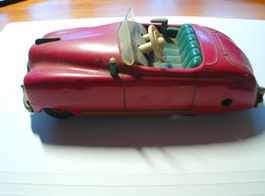 Antikes Auto, Marke Schuco, Modell Radio 4012, mit Melodie