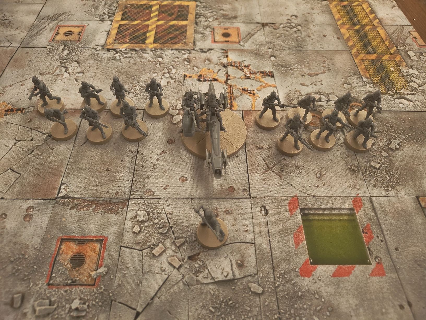 Giochi: Star Wars Legion | Republic Strike Force – Nuovo (secondo la descrizione) da Flums venduto da Mavout