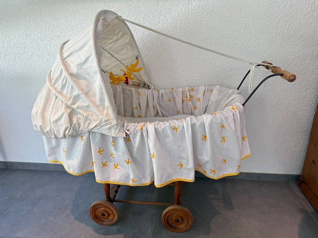 Berceaux: Stubenwagen – D'occasion à Luterbach par lea_j8t2