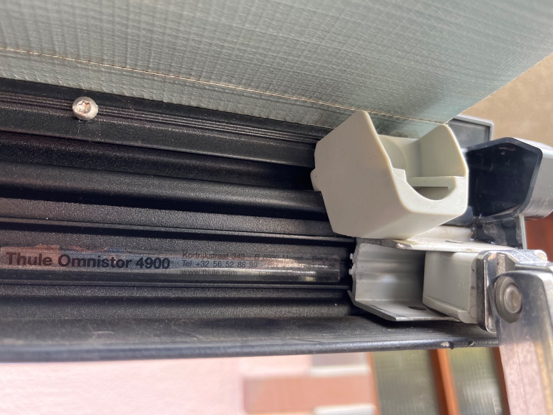 Thule Verande & Tende da sole: THULE Sonnensegel und Rain Blocker – Usato da Biel/Bienne venduto da Manusch11 6