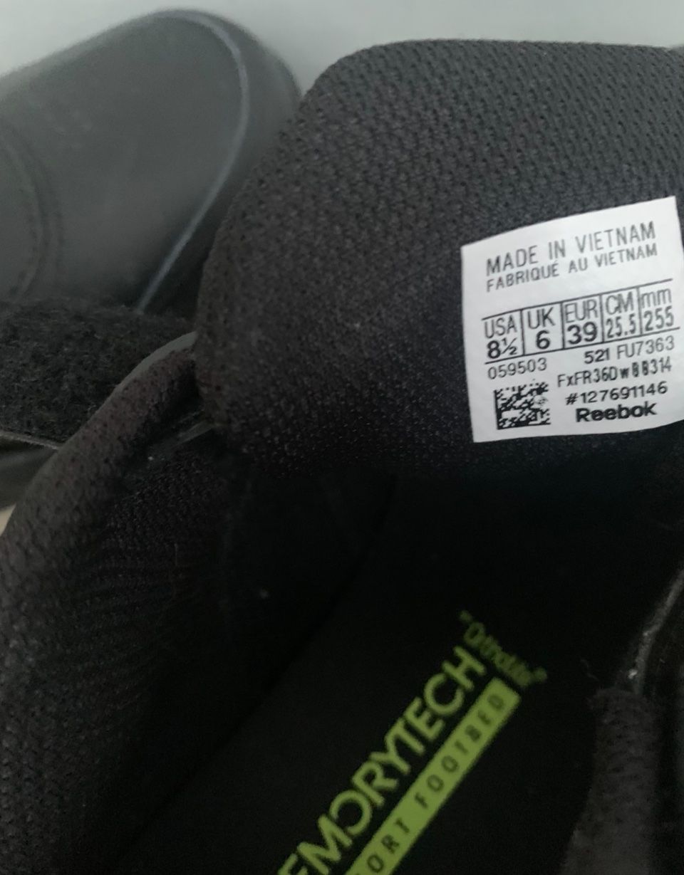 Reebok Scarpe da donna: Superbe basket REEBOK MEMORYTECH cuir noir n.39 – Nuovo (secondo la descrizione) da Martigny venduto da only__you 7